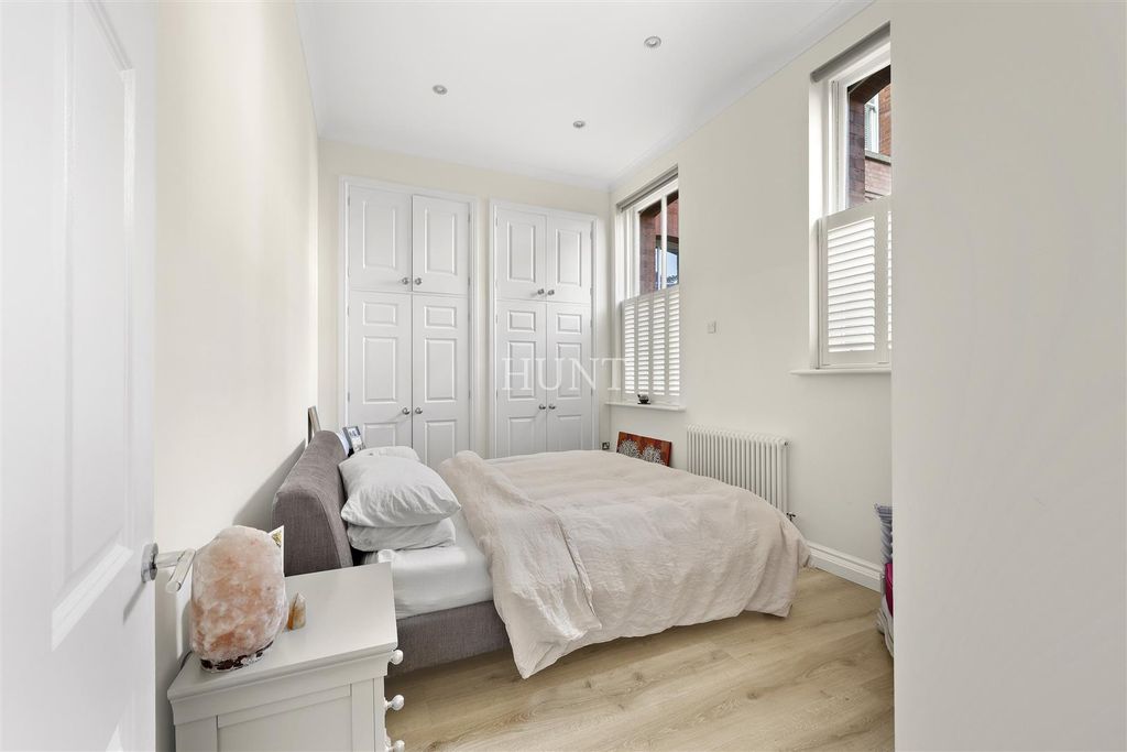 Additional image 18 of 3 bed flat for saleNorthumberland House, Repton Park, Woodford Green IG8