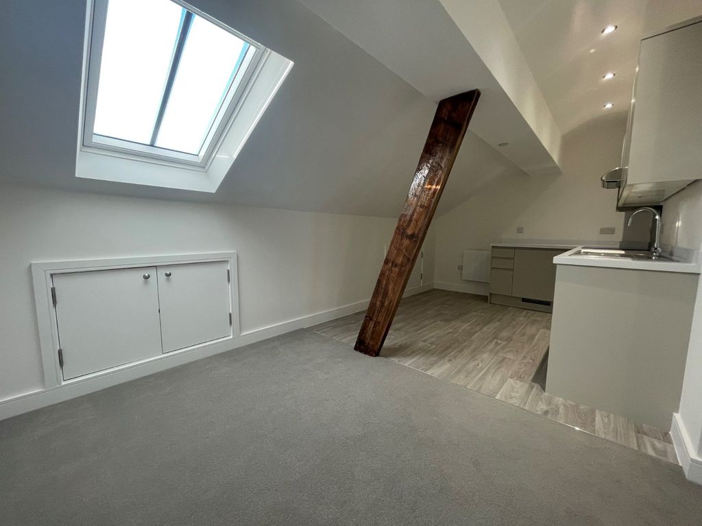 Additional image 5 of 1 bed flat to rentCrocus Street, Nottingham, Nottinghamshire NG2