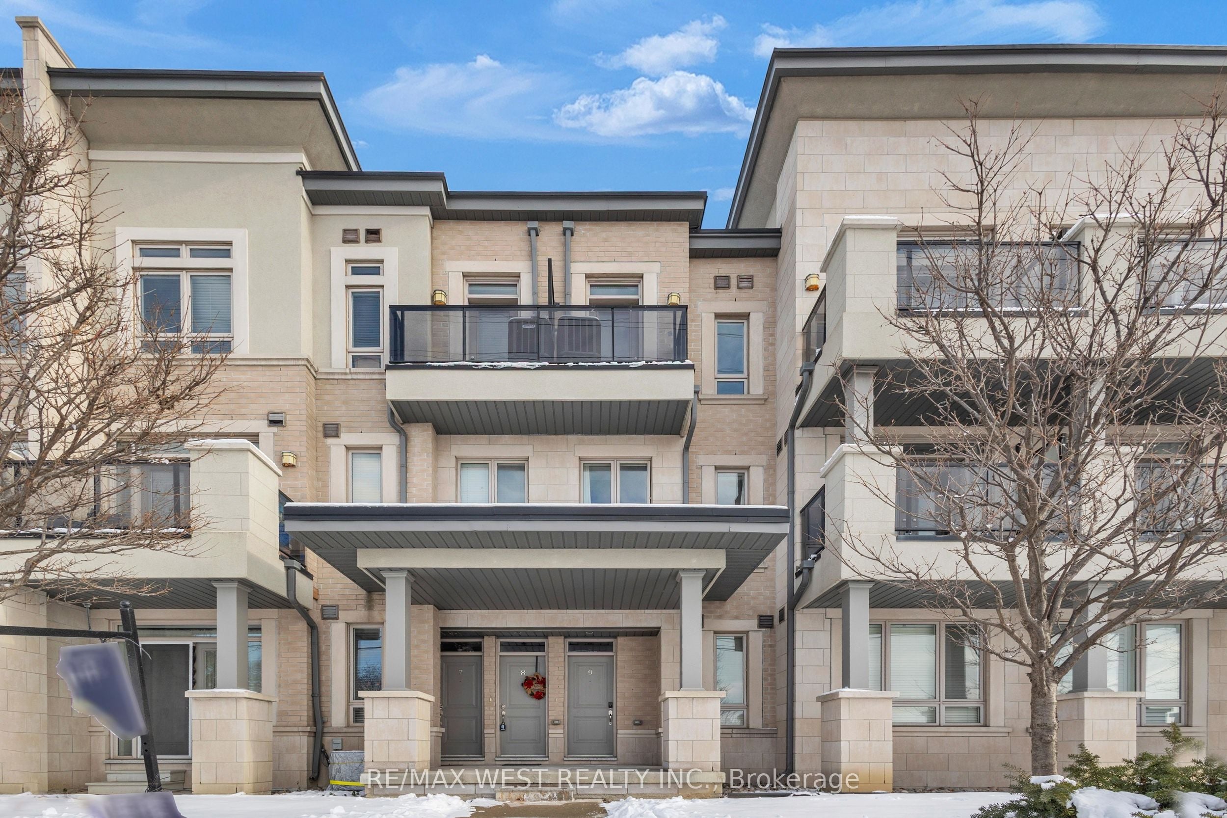 9-9601 Jane Street, Vaughan, ON, L6A 4G5