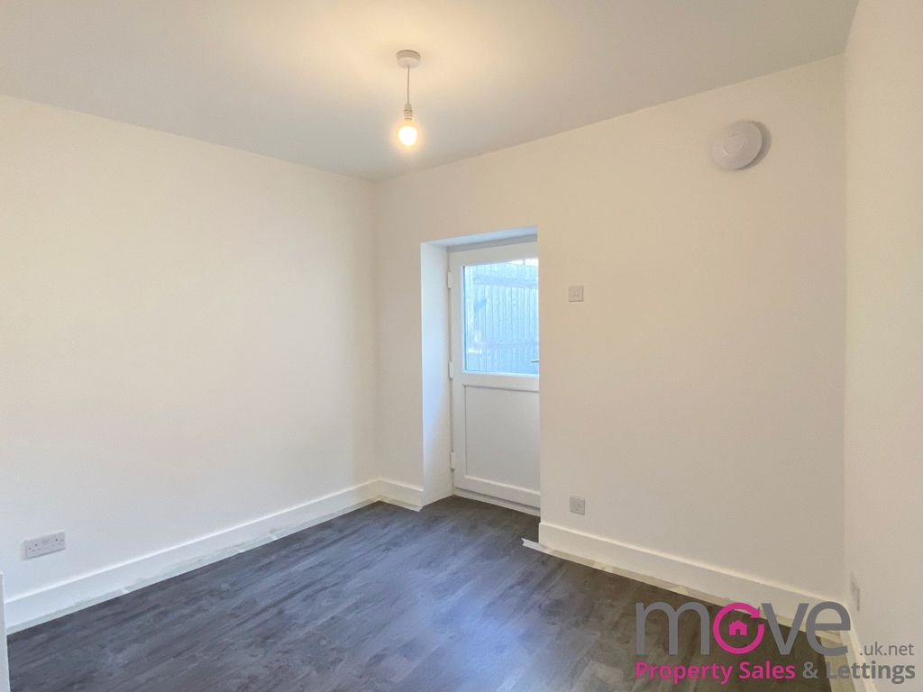 Additional image 6 of 2 bed flat to rentKing Street, Cheltenham GL50