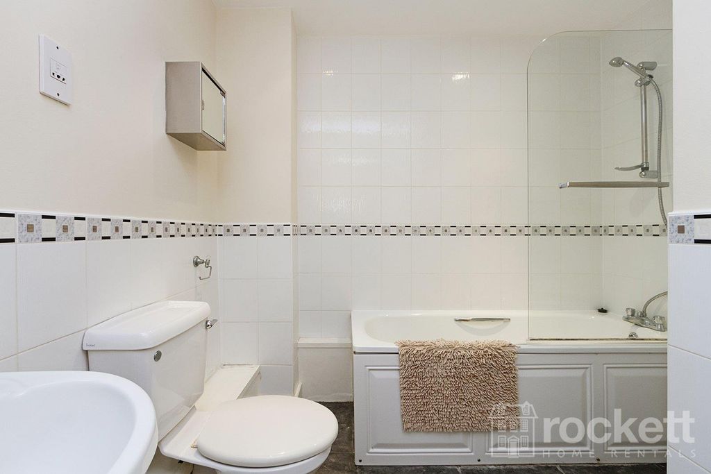 Additional image 21 of 2 bed flat to rentTower Court, No.1 London Road, Newcastle Under Lyme, Staffordshire ST5