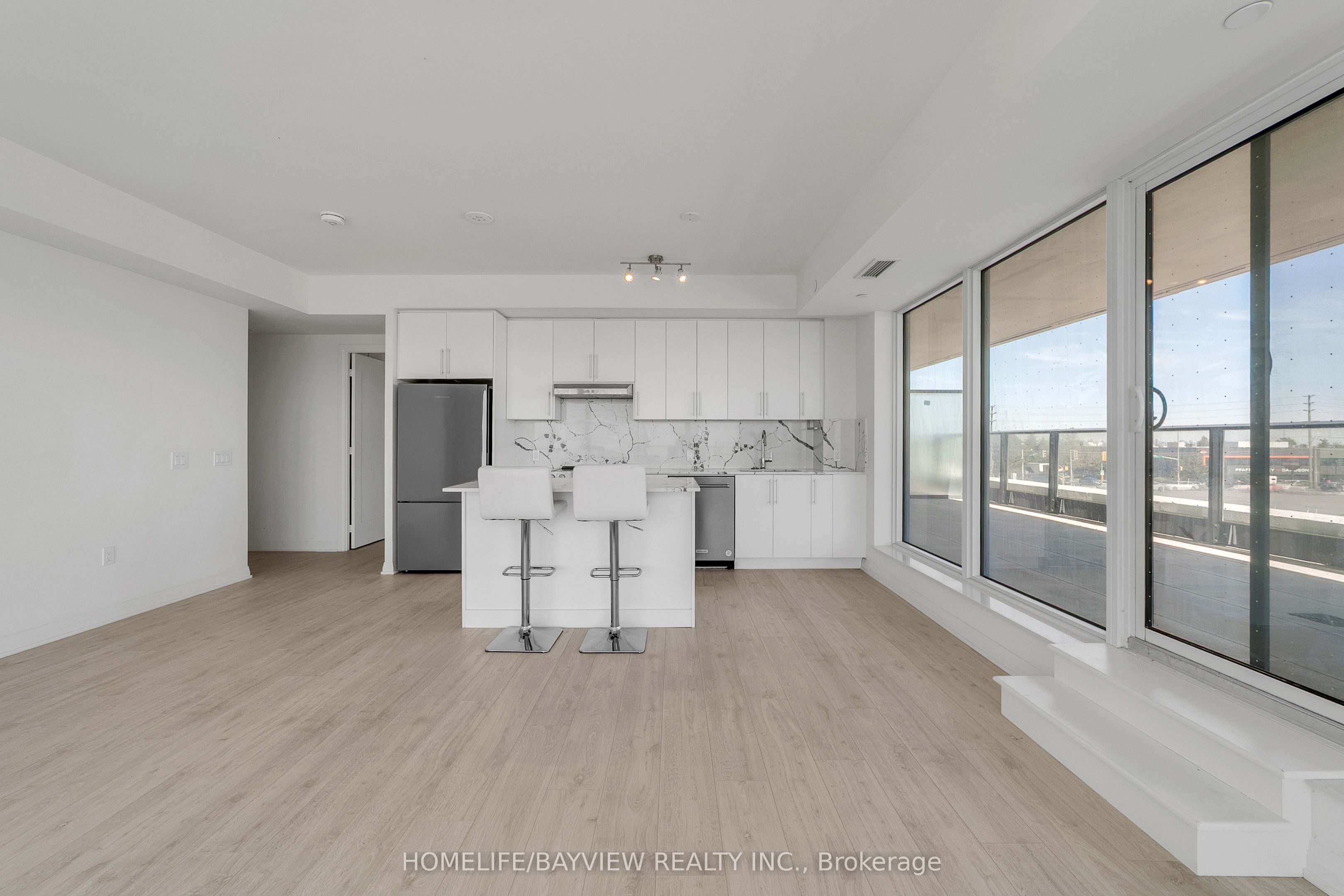 Additional image 2 of 228-8960 Jane Street, Vaughan, ON, L4K 2M9