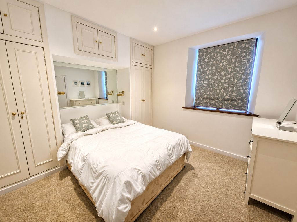 Additional image 9 of 3 bed mews to rentDouglas Gardens Mews, Edinburgh EH4