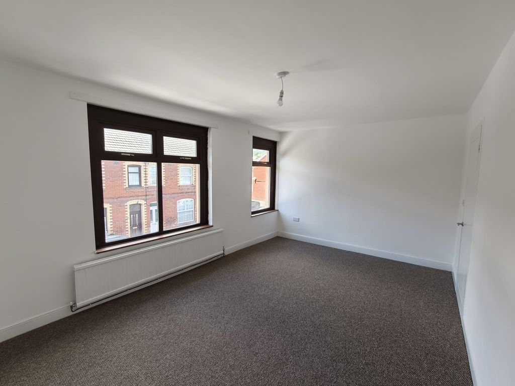 Additional image 8 of 3 bed terraced house to rentClyde Street, Risca NP11