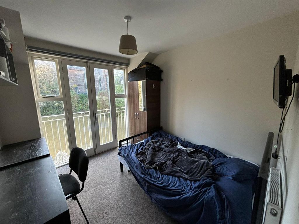 Additional image 2 of 1 bed flat to rentCanal Bridge, Bath BA2