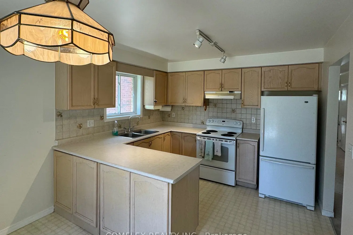 Additional image 6 of 154 Carroll Crescent