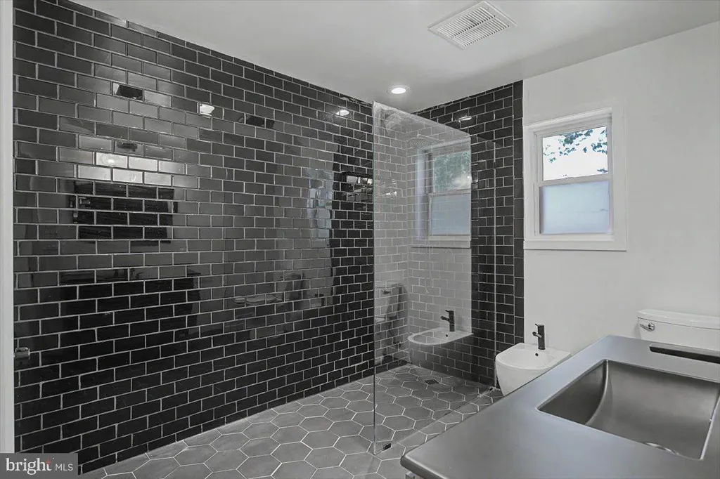 Additional image 18 of 202 Blue Rock, Wilmington, DE 19809