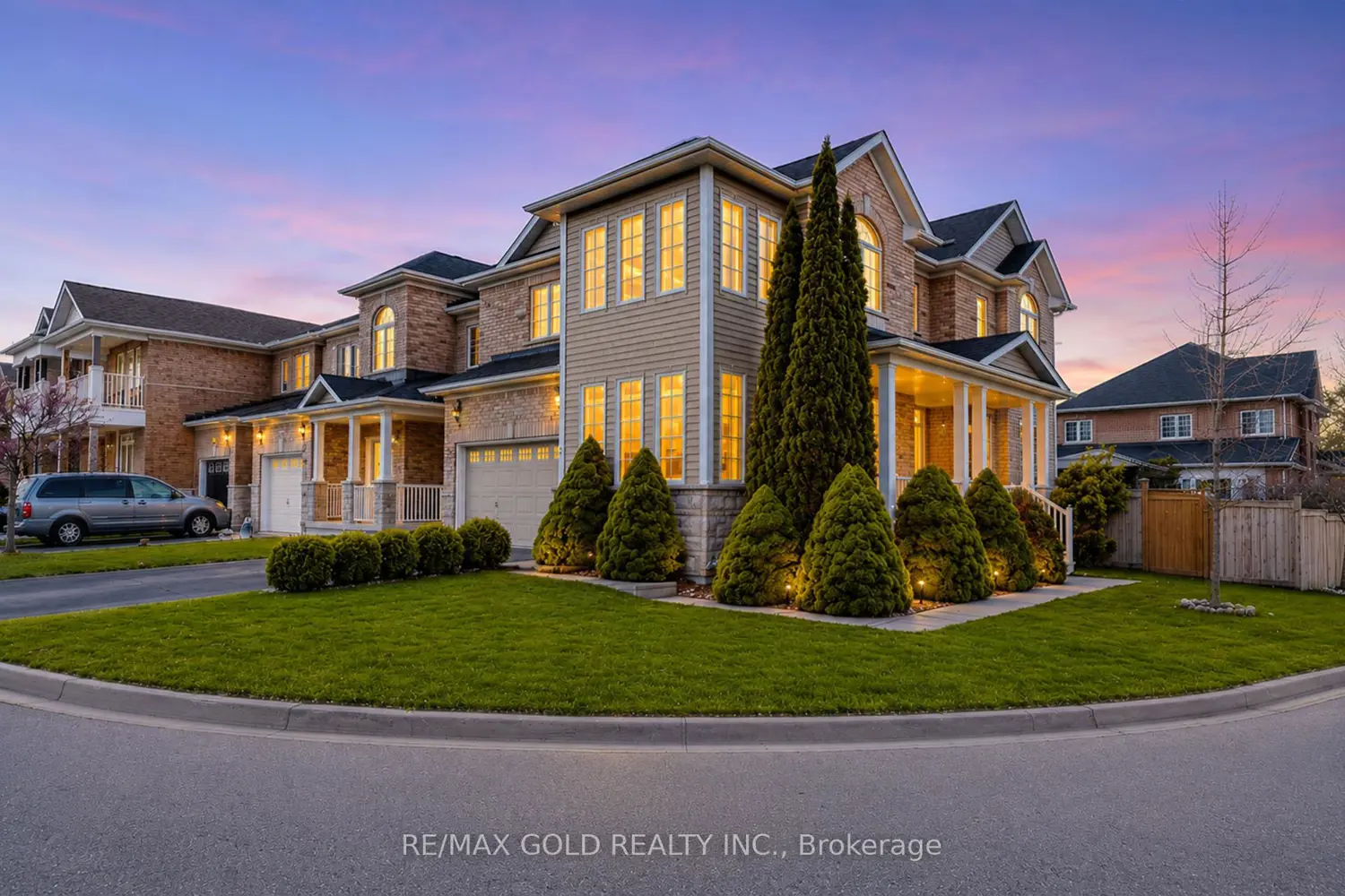 45 Fishing Crescent