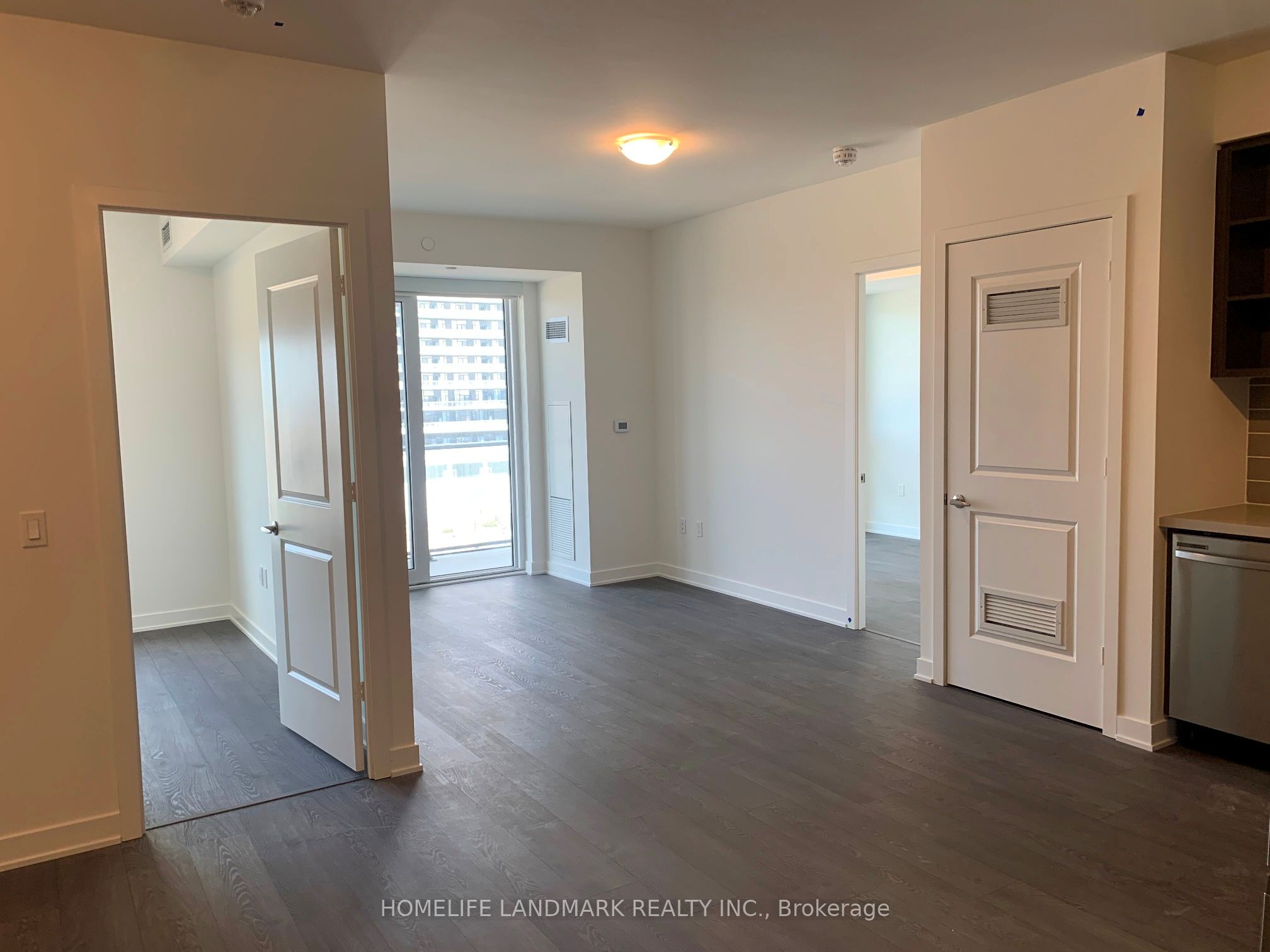 Additional image 6 of 610-4675 Metcalfe Avenue, Mississauga, ON, L5M 0Z8