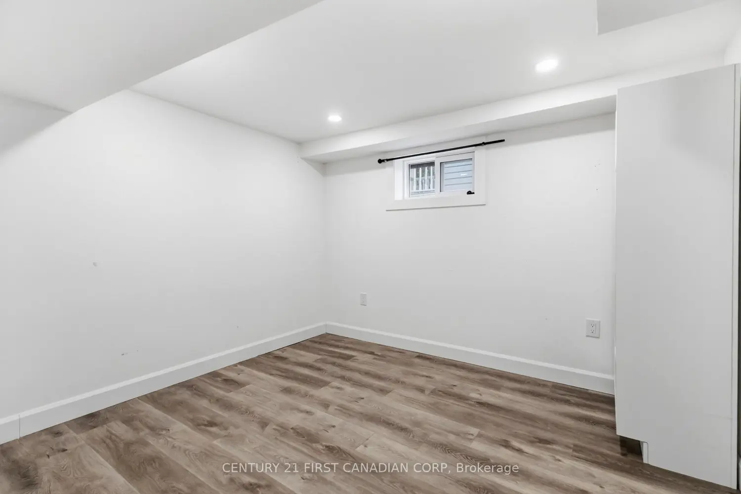 Additional image 15 of 781 Elias Street