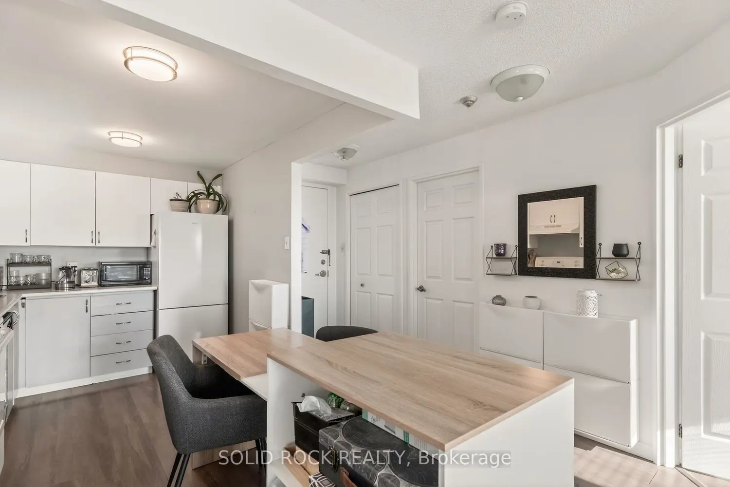 1440 Heron Road 901 photo 5