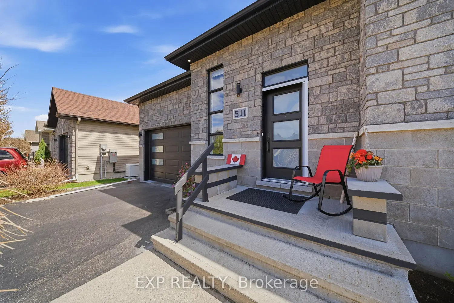 Additional image 3 of 511 Francois Street