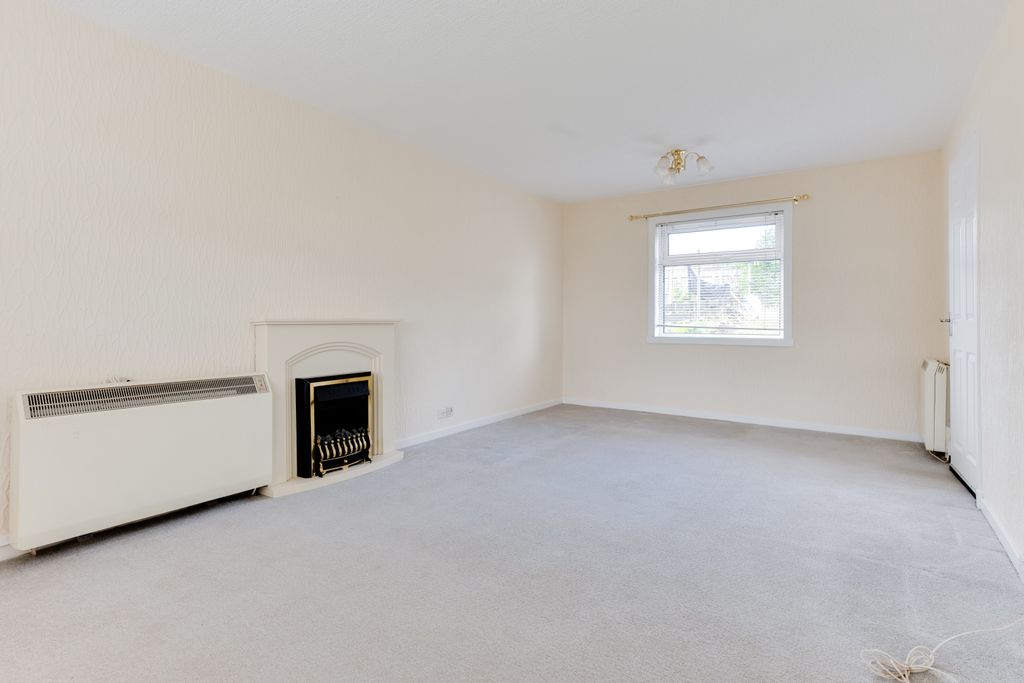 Additional image 5 of 3 bed semi-detached house to rentEarlsburn Avenue, Stirling FK7