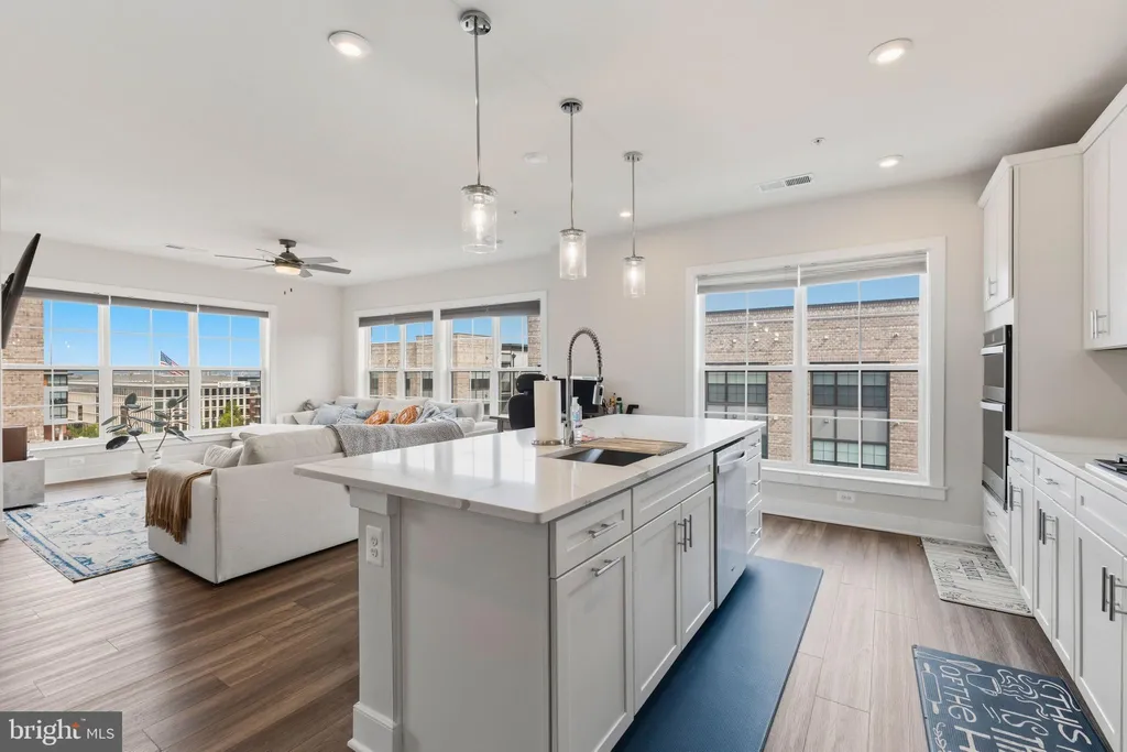 Additional image 5 of 104 Saint Ives Place Unit 401, National Harbor, MD 20745