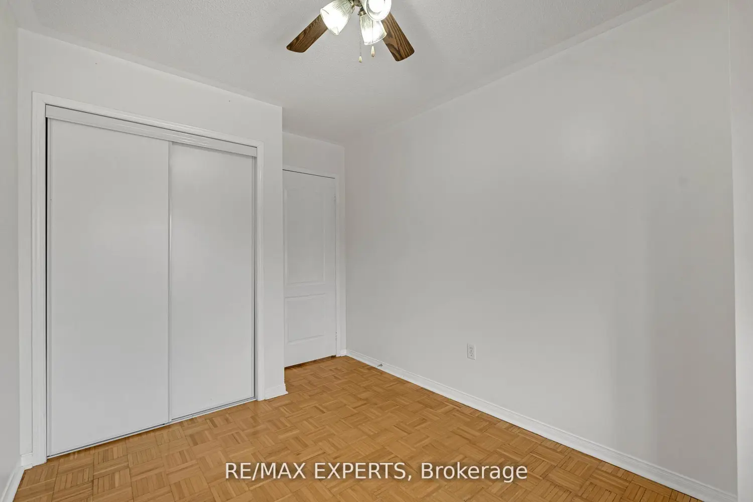 Additional image 15 of 19 Foxchase Avenue 61