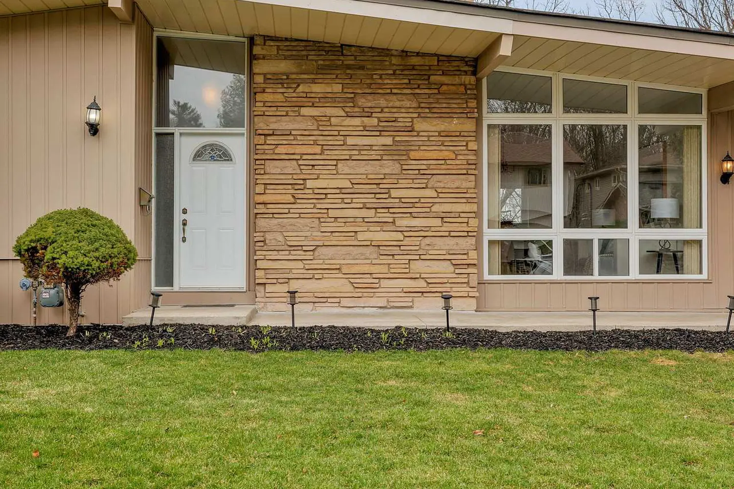 1106 Falgarwood Drive