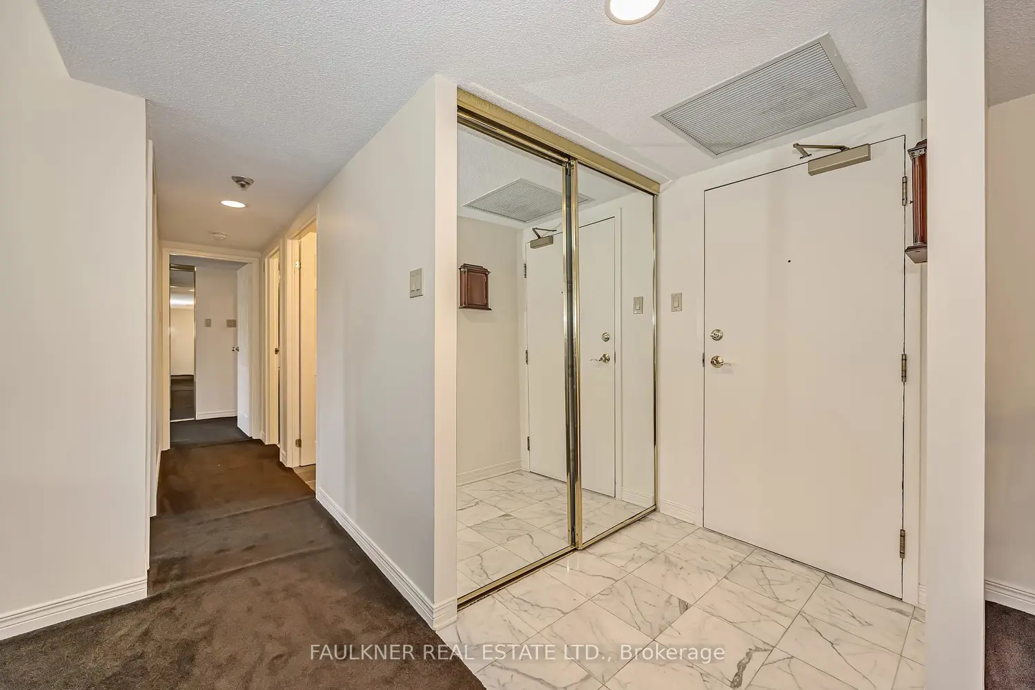 100 Grant Carman Drive 111 photo 2