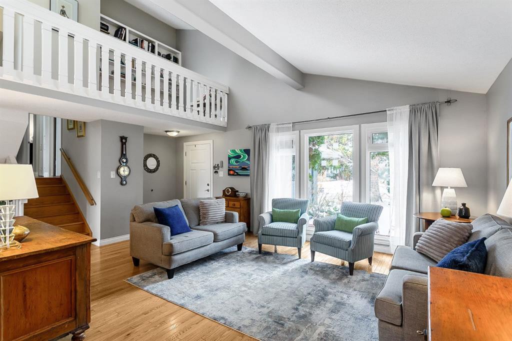 Additional image 6 of 124 Oakchurch Place SW, Calgary, AB, T2V 4B5