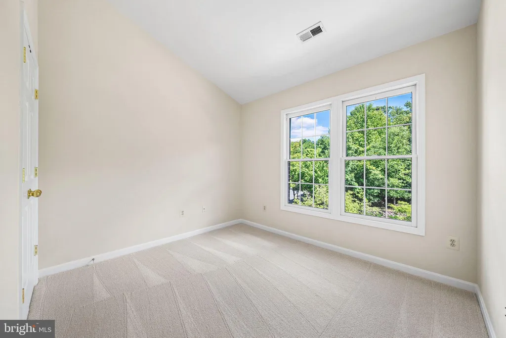 Additional image 44 of 135 Wootton Oaks Court, Rockville, MD 20852