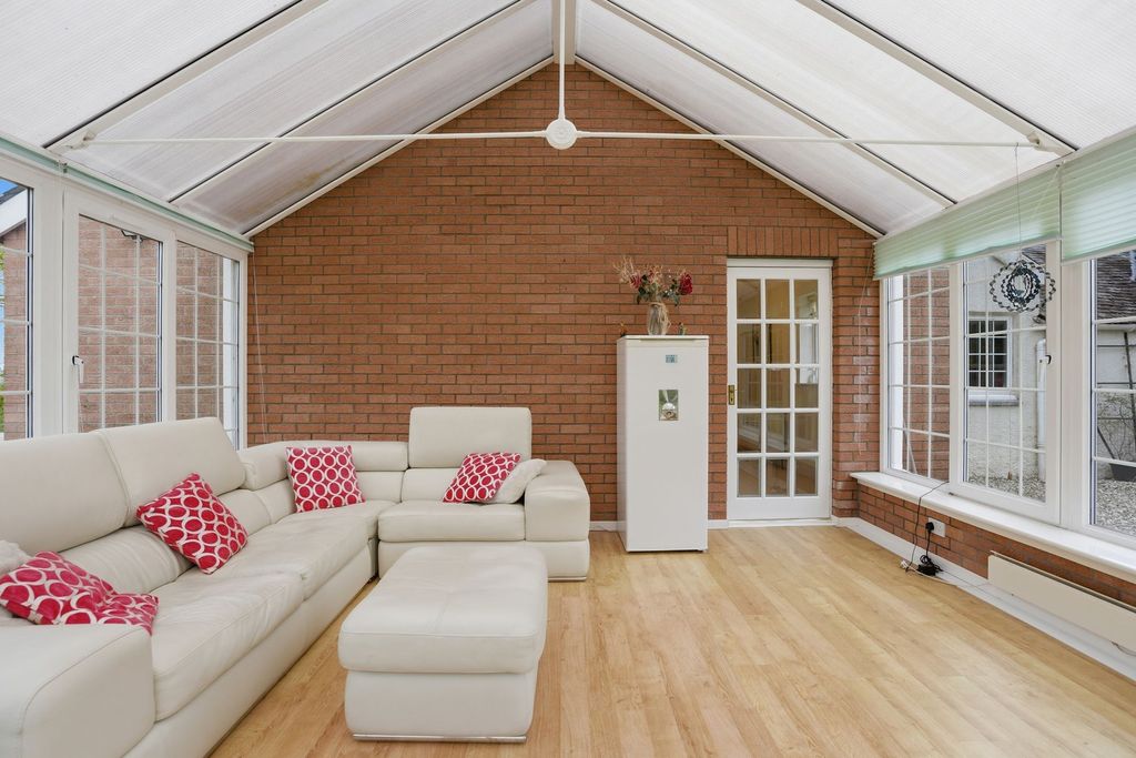 Additional image 13 of 4 bed detached bungalow for saleNether Auchlinsky Cottage, Dollar FK14