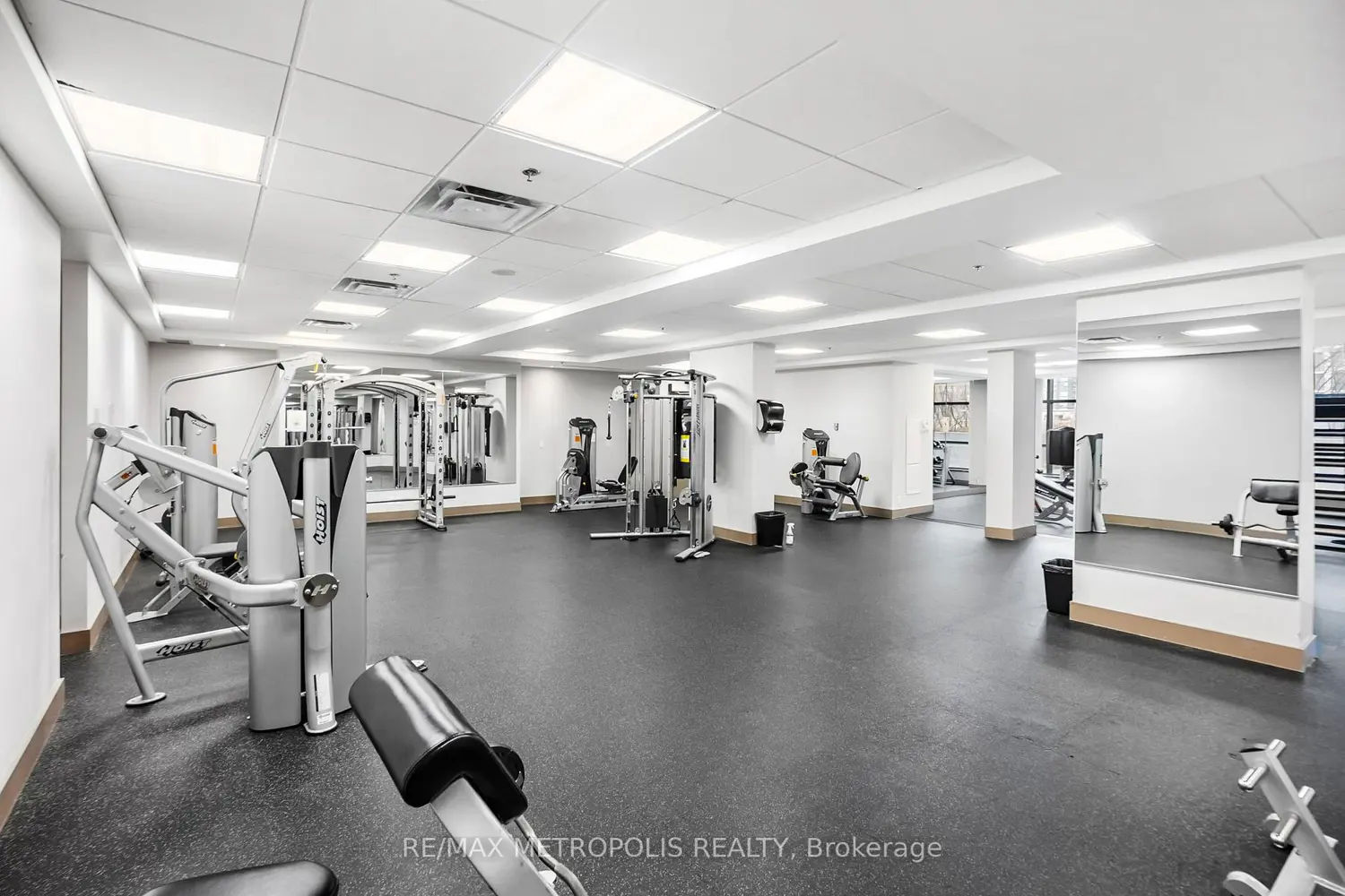 Additional image 18 of 3985 Grand Park Drive 305