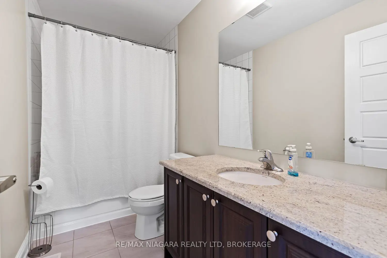 Additional image 11 of 7782 Dockweed Drive