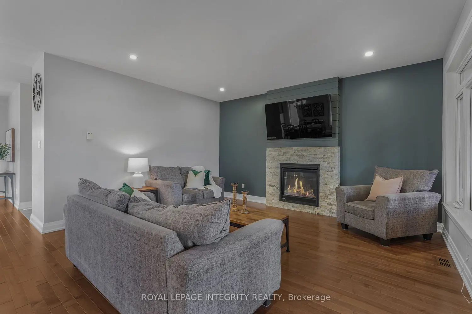 Additional image 8 of 400 Colmar Street