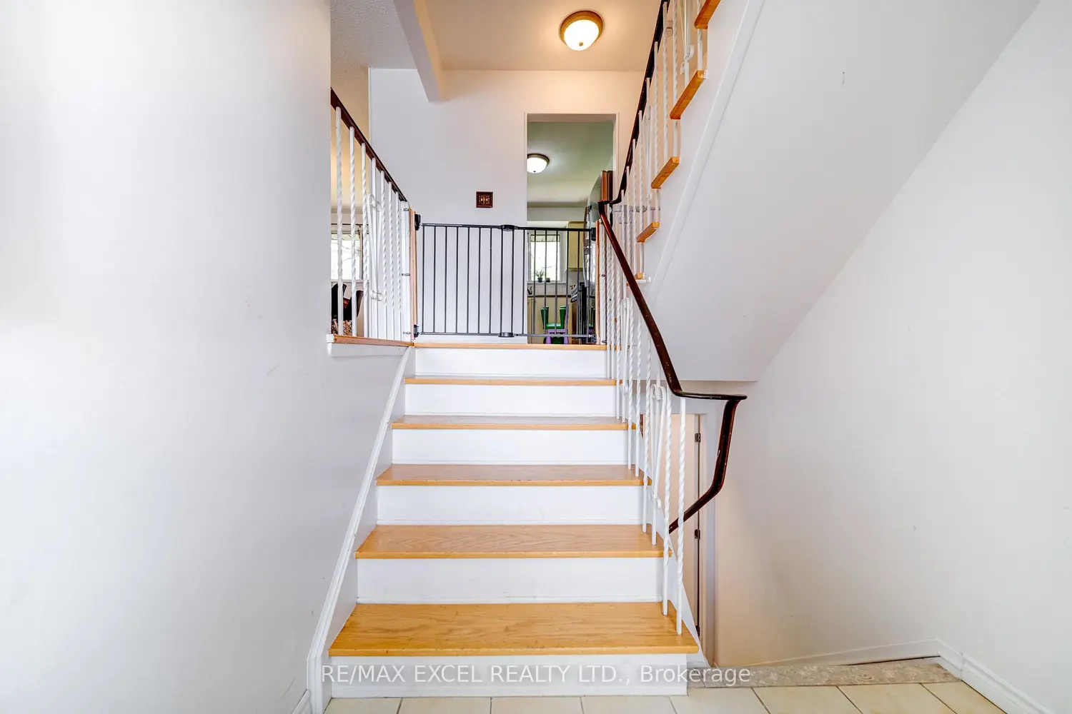 Additional image 3 of 38 Stately Way