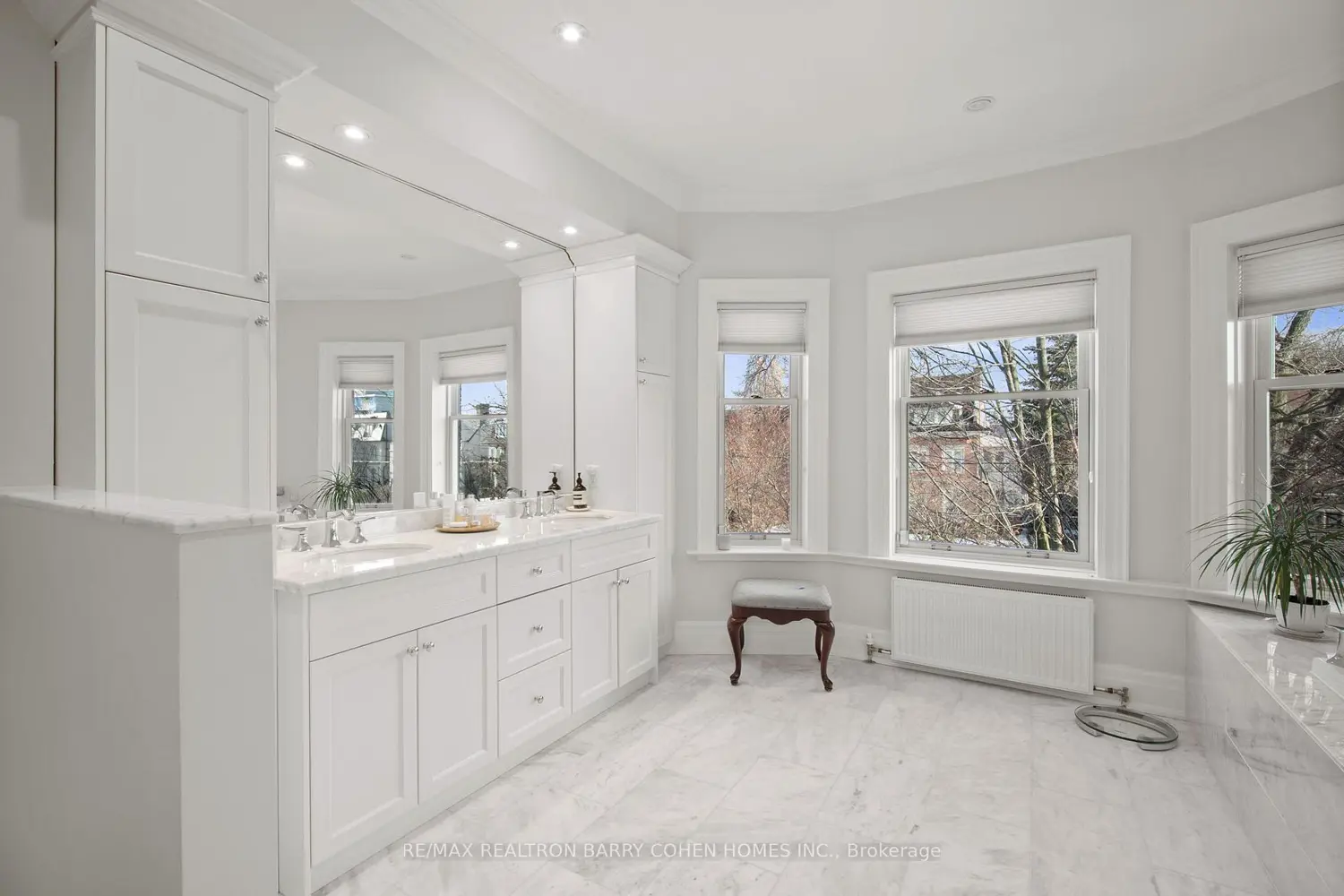 Additional image 14 of 302 Russell Hill Road