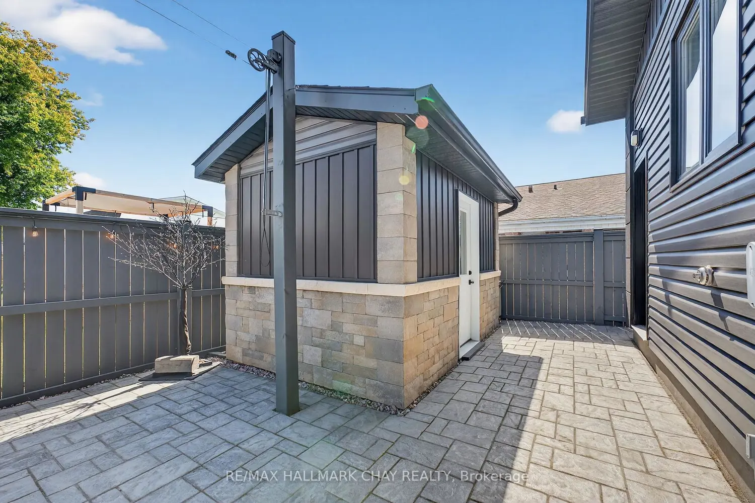 Additional image 17 of 70 Montreal Street