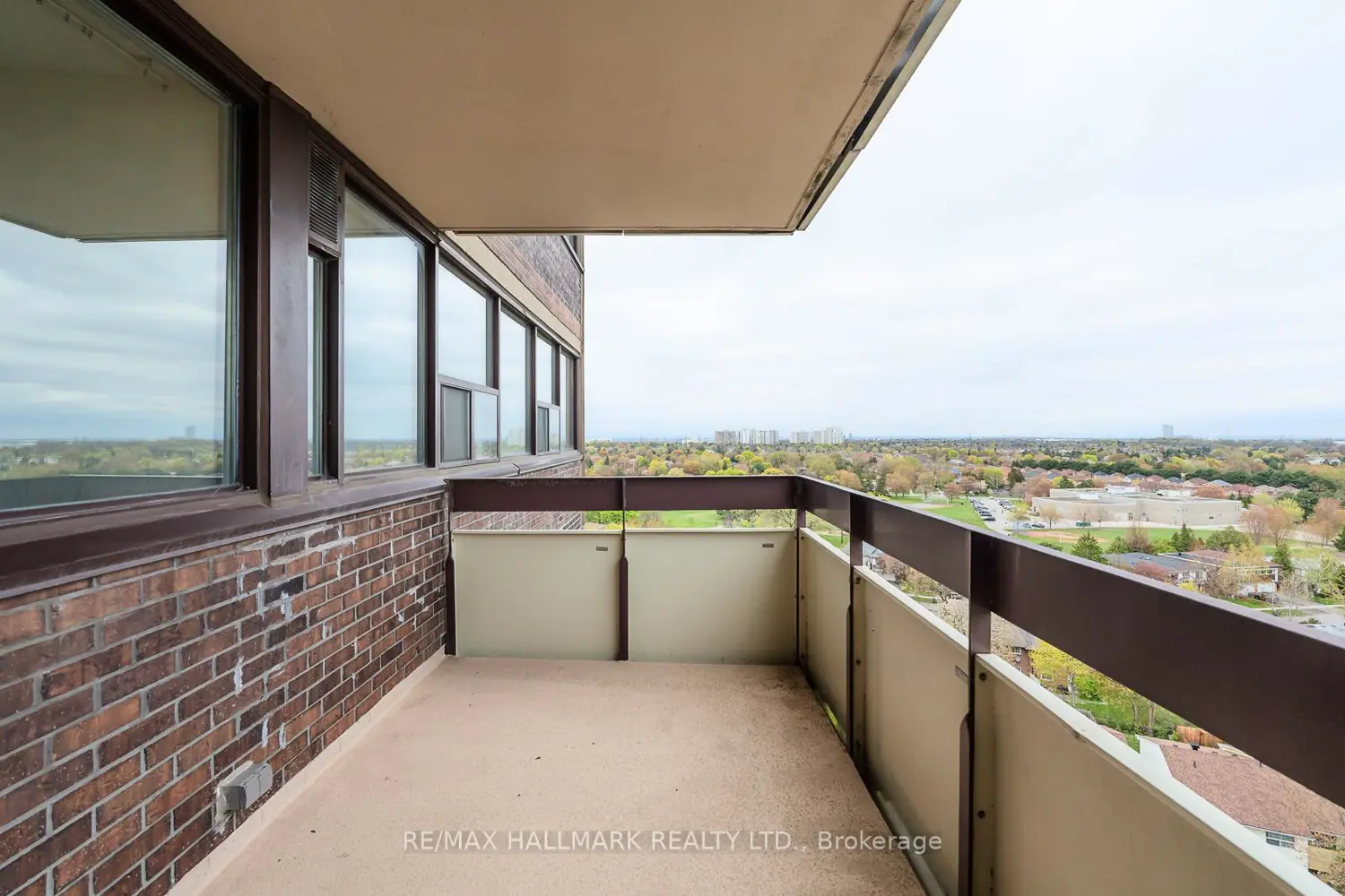 55 Huntingdale Boulevard 1203 photo 5