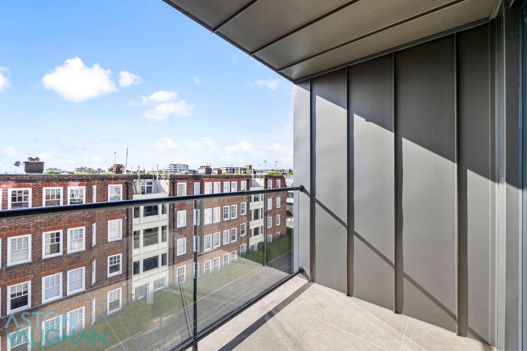 Additional image 8 of 3 bed flat for salePenthouse, Apartment 9, Botanica House, Hove BN3