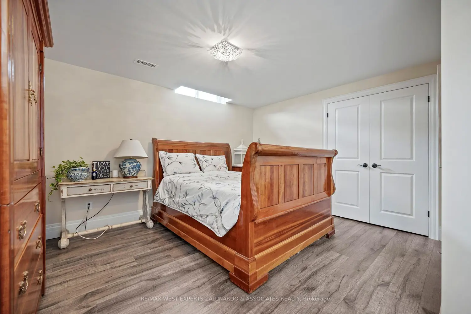 Additional image 14 of 5840 Tenth Line