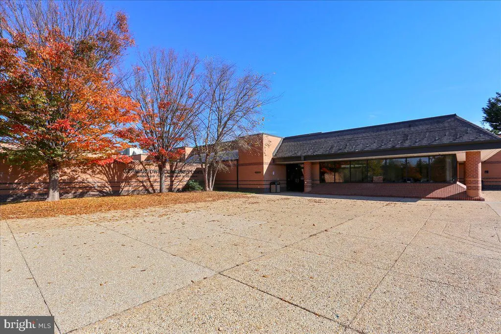 Additional image 69 of 32 Amarillo Court Unit 121, Germantown, MD 20874