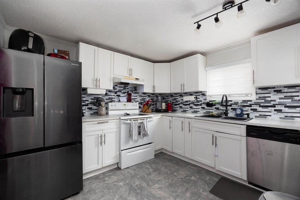 Additional image 3 of 236 Grenfell Crescent, Fort Mcmurray, AB, T9H2M6