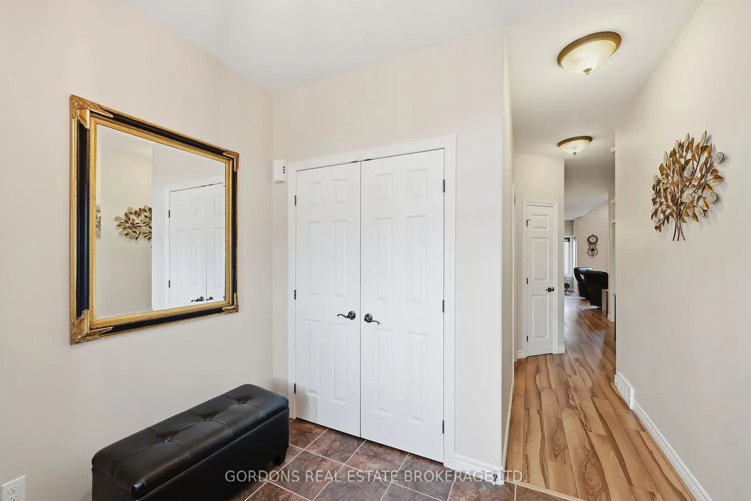 Additional image 6 of 1271 Crossfield Avenue