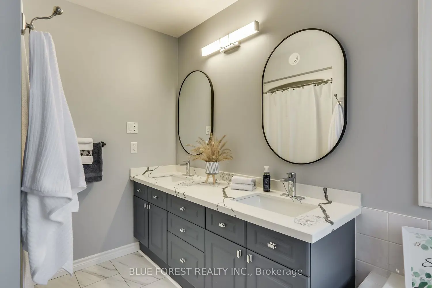 Additional image 6 of 179 Forest Grove Crescent