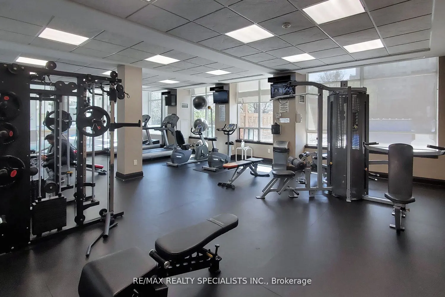 Additional image 10 of 3504 Hurontario Street 307