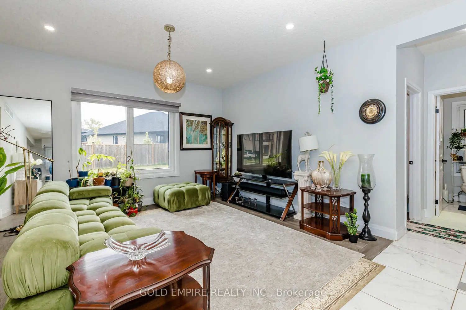 Additional image 8 of 2424 Bakervilla Street