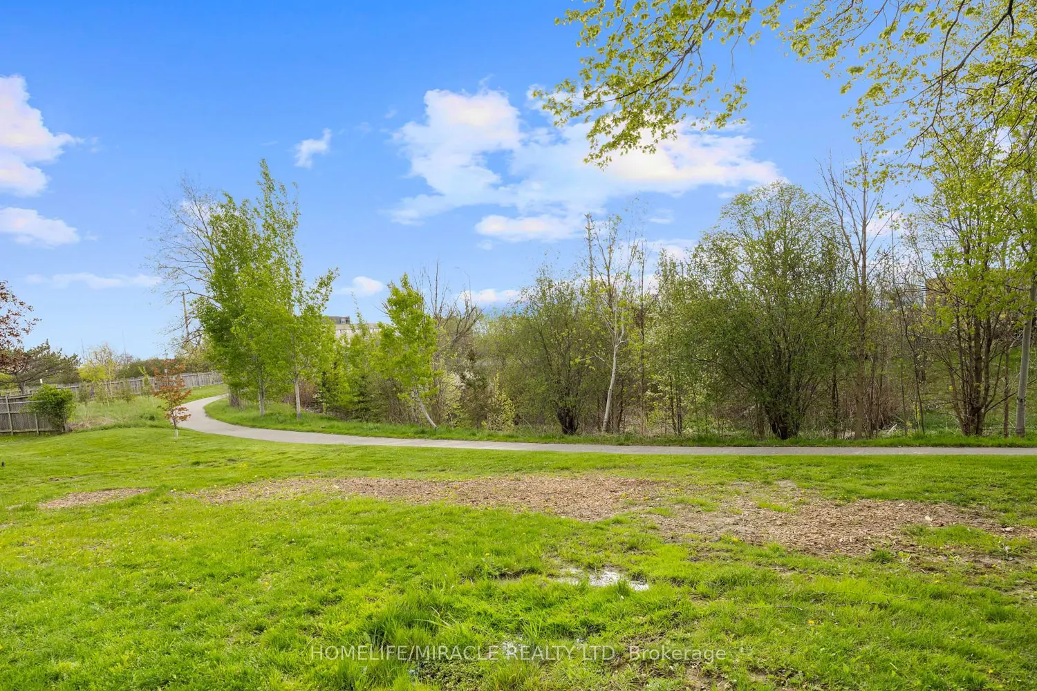 Additional image 2 of 1250 Jalna Boulevard 8