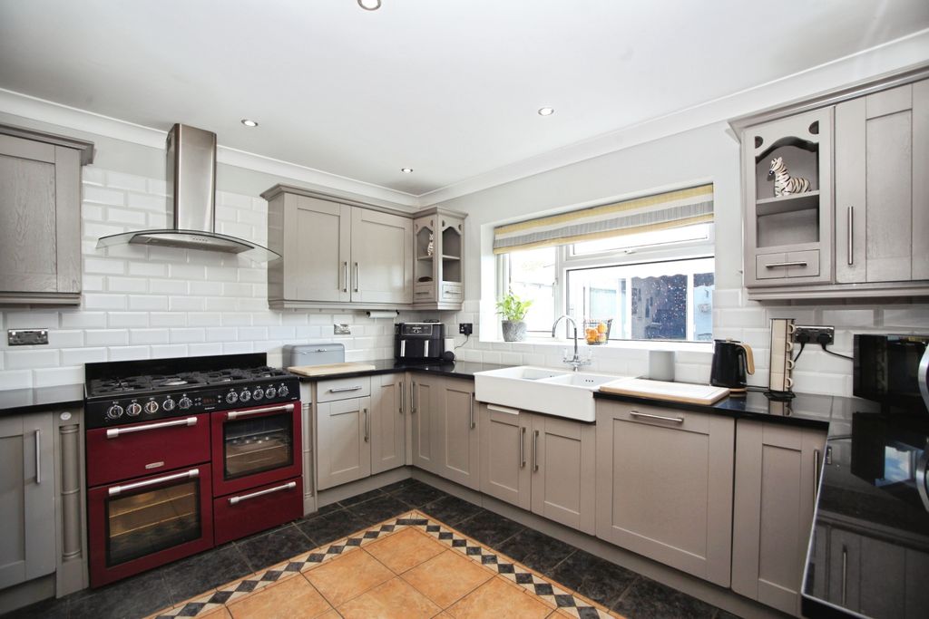 Additional image 3 of 3 bed terraced house for saleNorth Avenue, Bridgend CF33