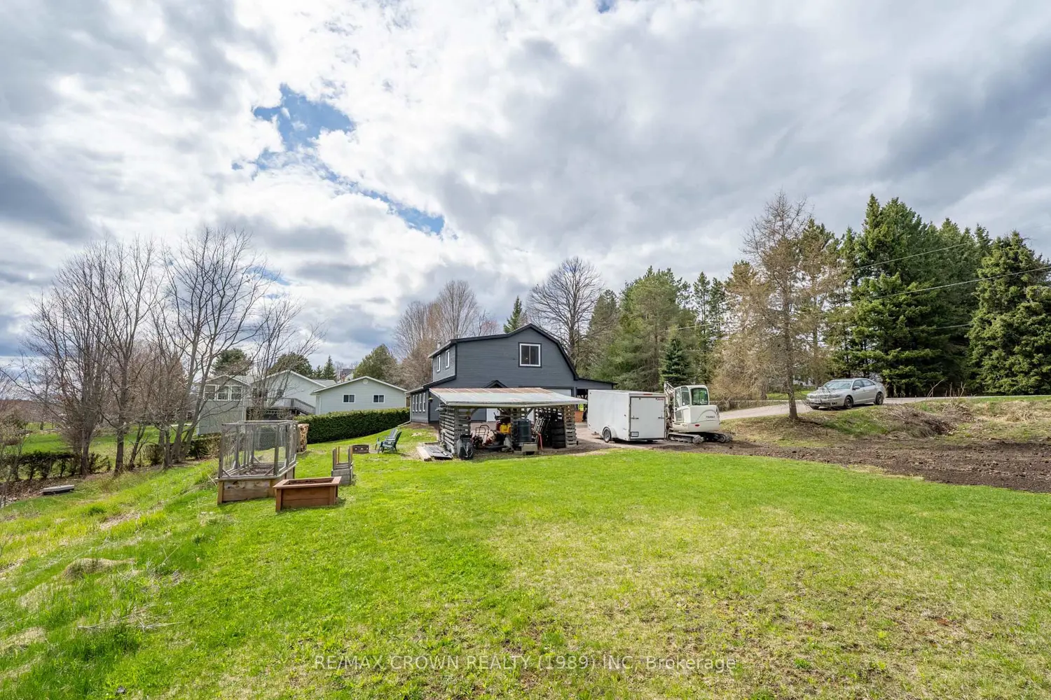 Additional image 8 of 115 Hawthorne Drive