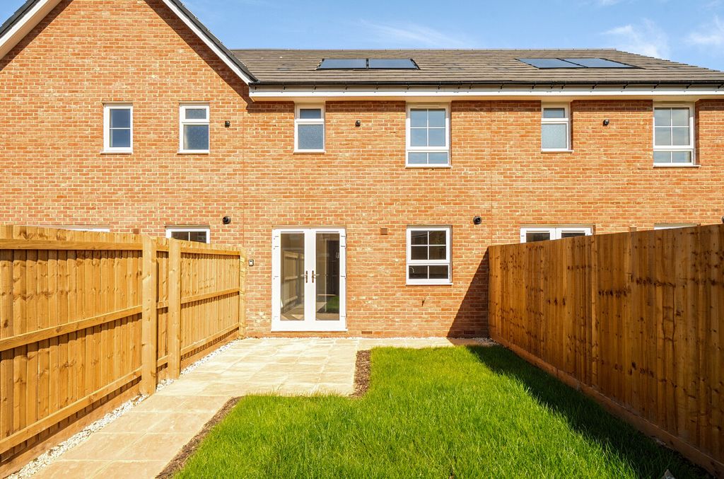 Additional image 13 of 3 bed terraced house to rentSouthwold Drive, Hampton Beach, Peterborough PE7