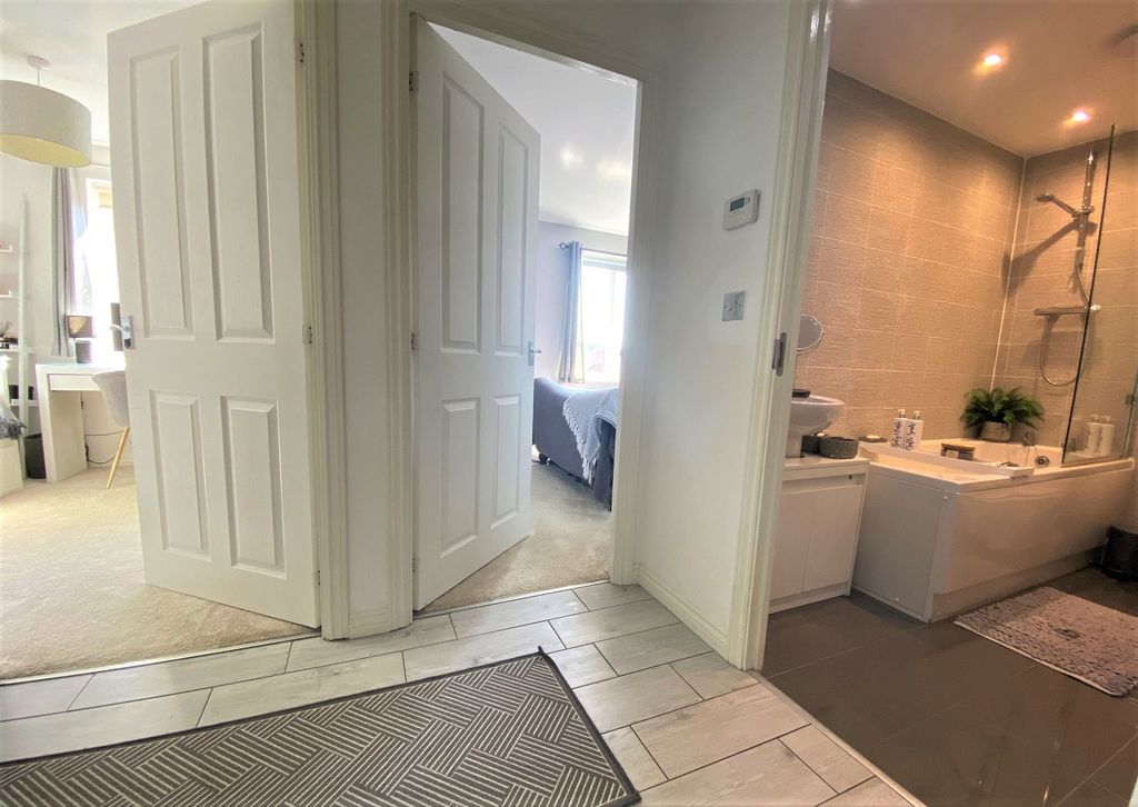 Additional image 9 of 2 bed flat to rentAnderson Grove, Newport NP19