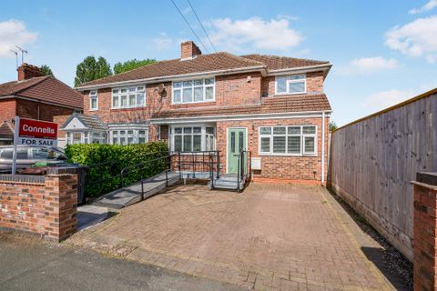 Newbolds Road, Wolverhampton WV10