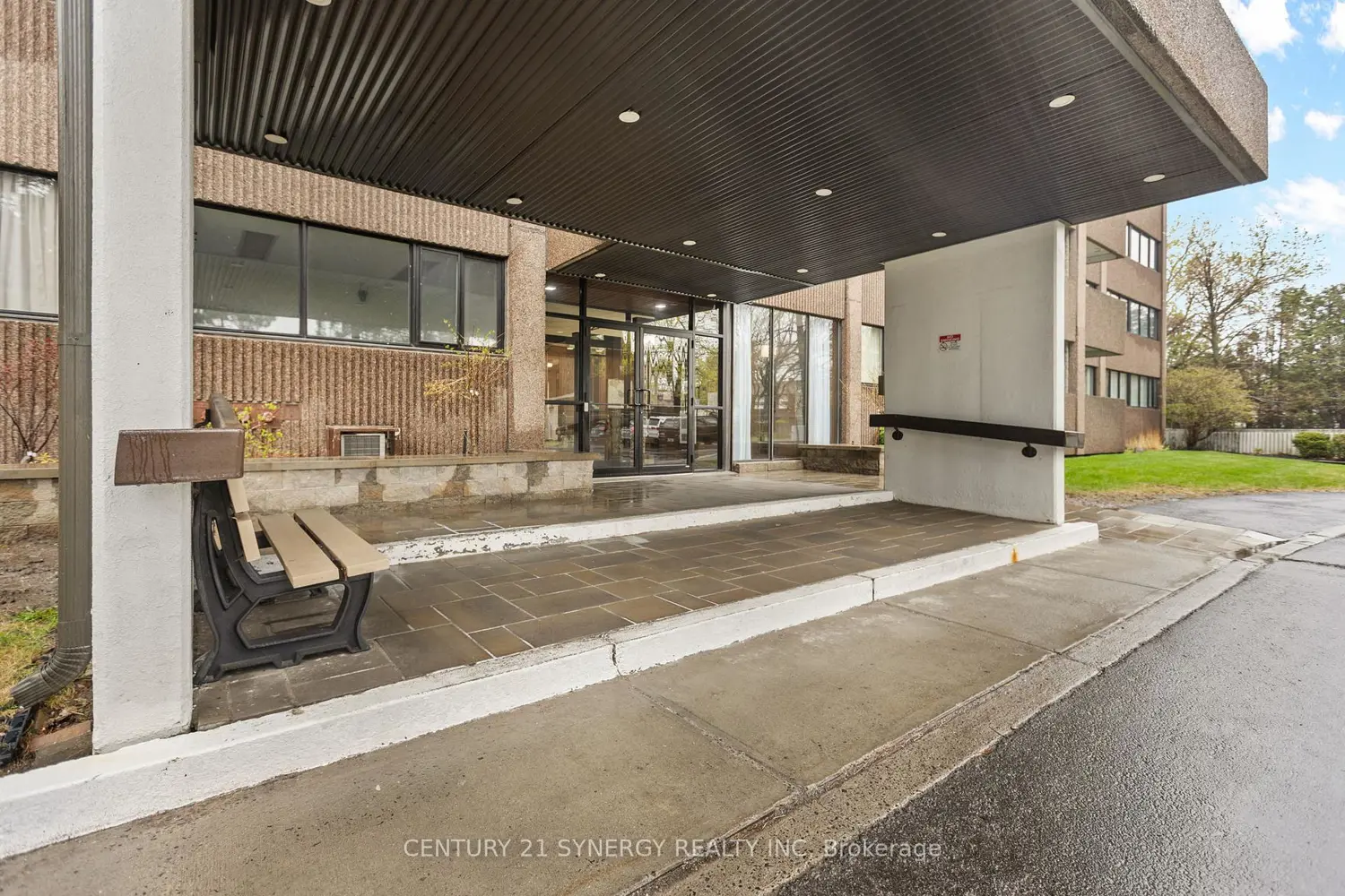 3360 Southgate Road 1104 photo 2