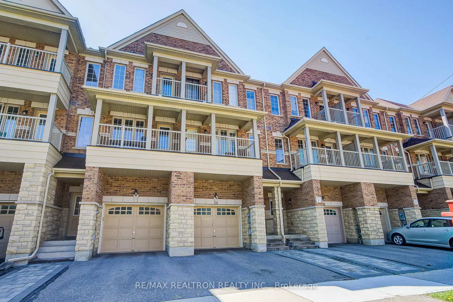 Additional image 16 of 34 Battista Perri Drive