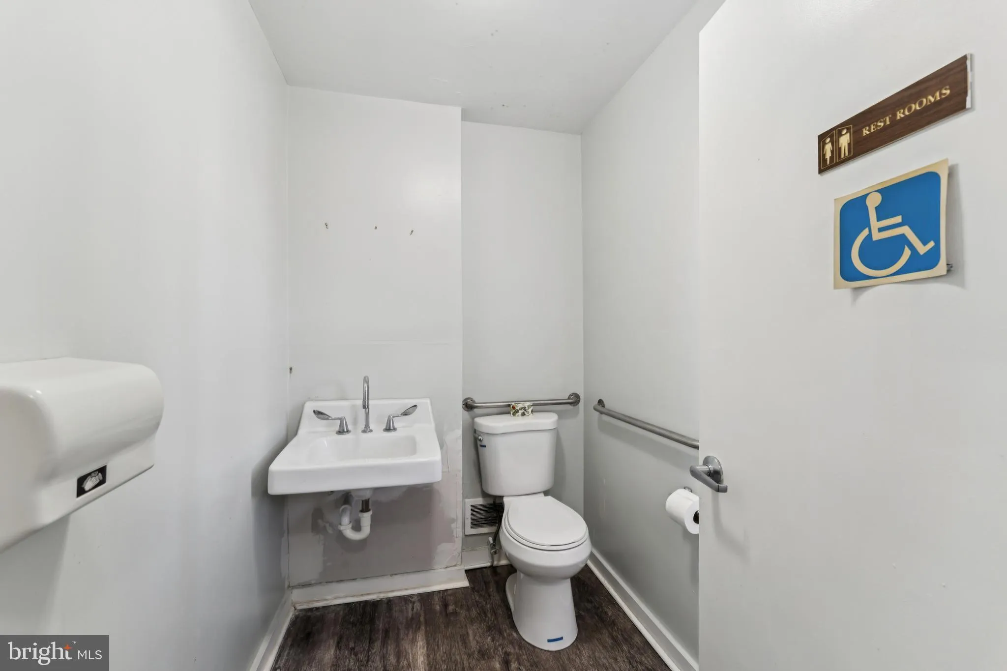 Additional image 65 of 1004 White Oak Drive, Oxon Hill, MD 20745