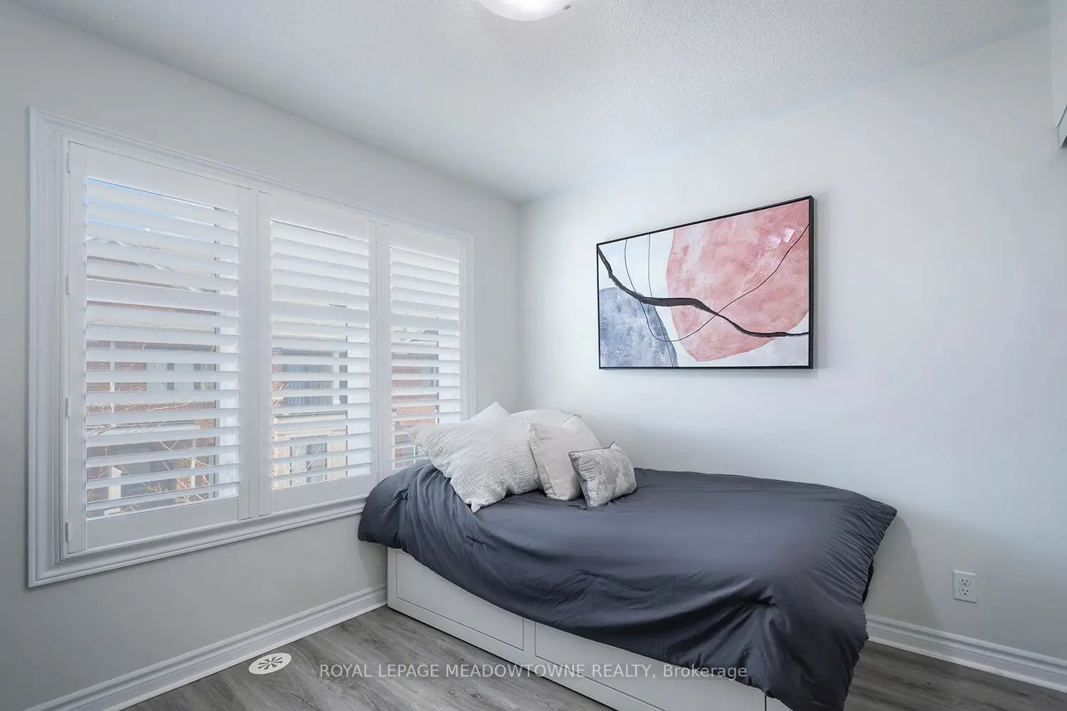 Additional image 11 of 10 Carnation Avenue 19