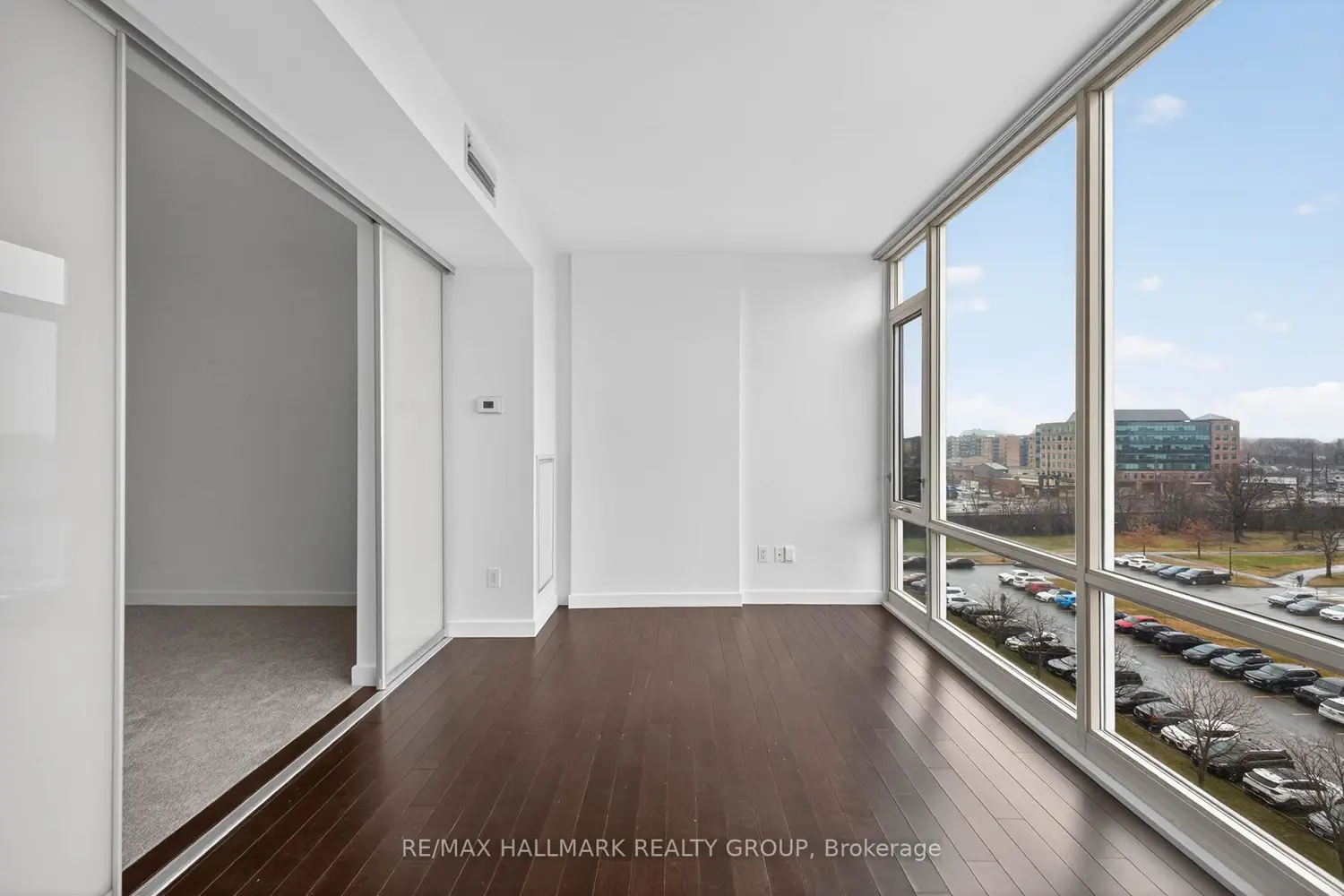 Additional image 12 of 201 Parkdale Avenue 705